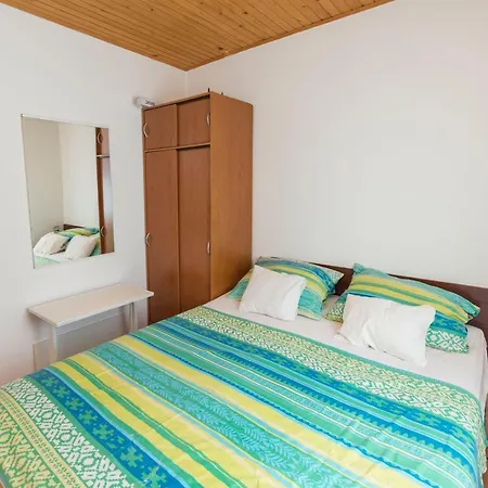 Charlie Appartement Primošten